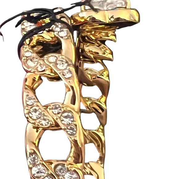 KURT GEIGER LONDON NWT gorgeous Rainbow Heart Hinged Bypass Bracelet - Picture 7 of 11